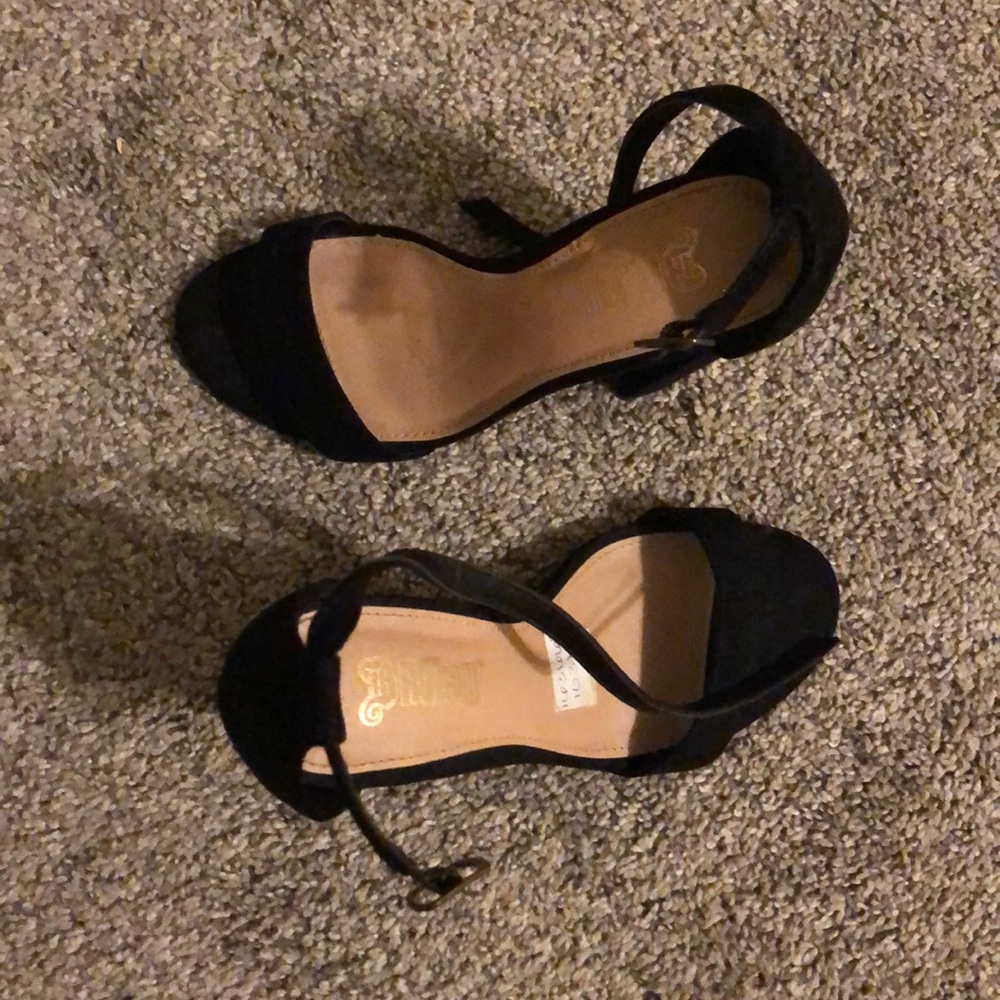 Black heels